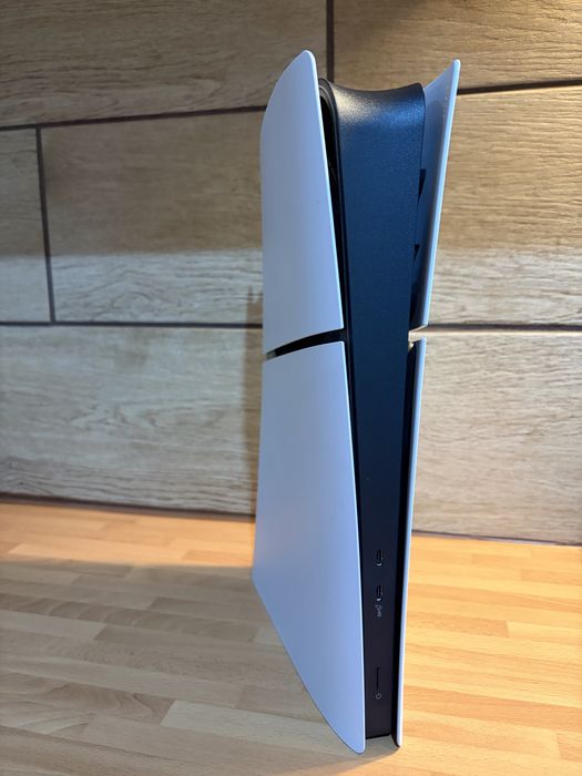 Ps5 Digital com 2 comandos