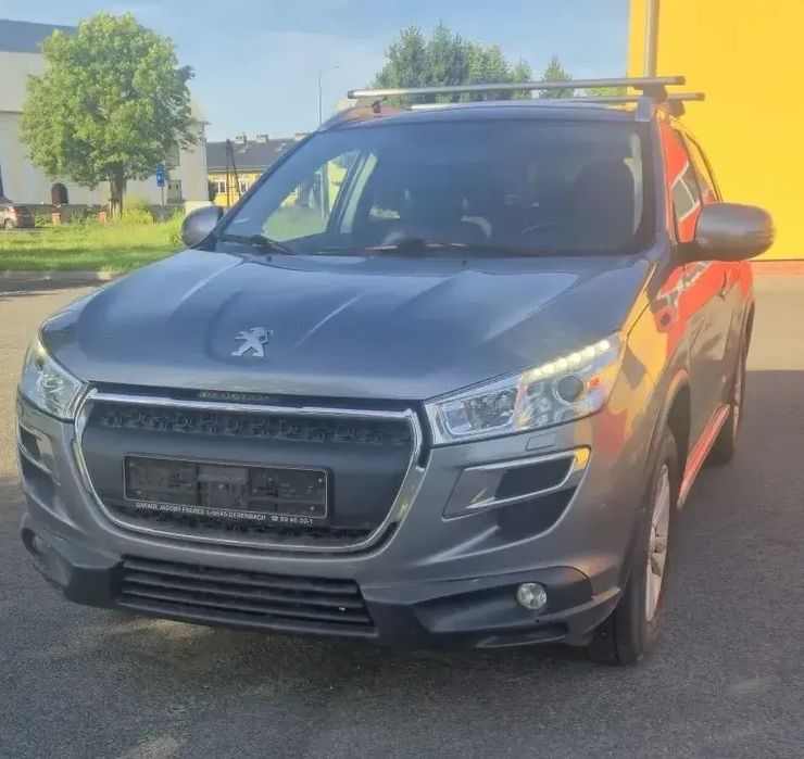 Peugeot 4008