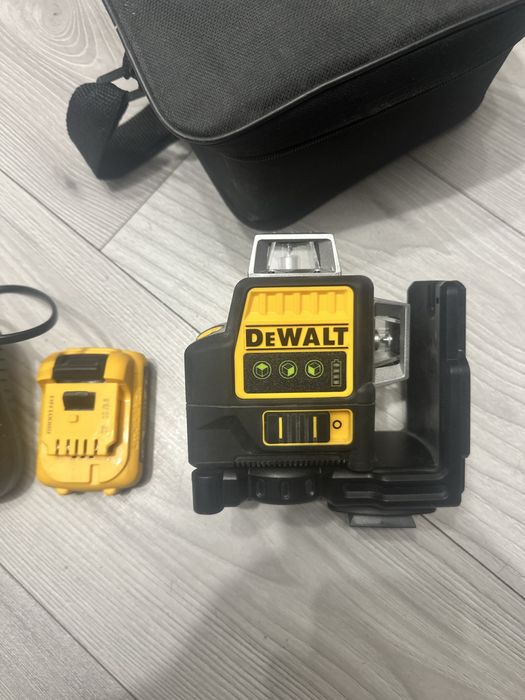 Laser dewalt 089LG