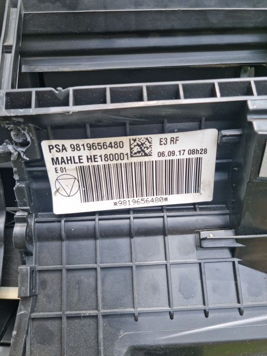 Випаровувач (іспарітель, блок отопителя) Citroen c4  cactus