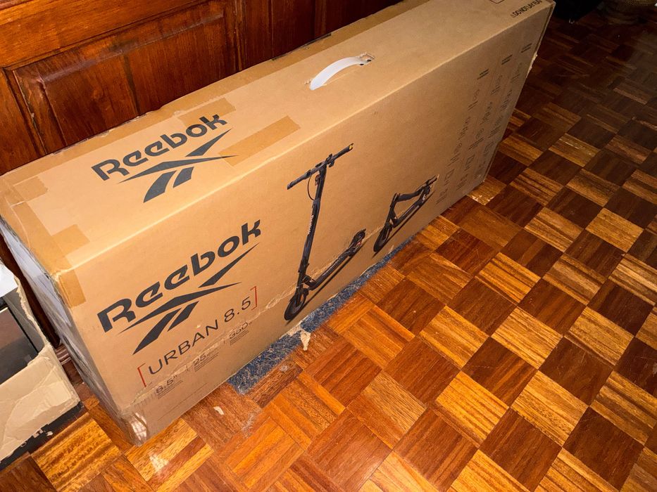 Trotinete eletrica Reebok Urban 8.5 nova embalada