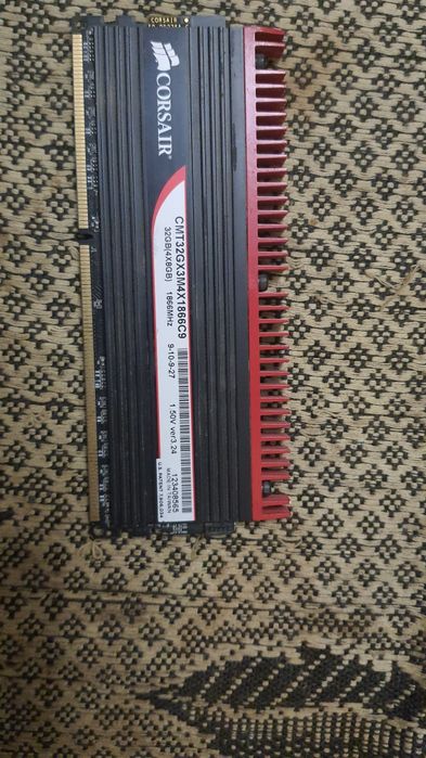 Продам комплект к ПК.