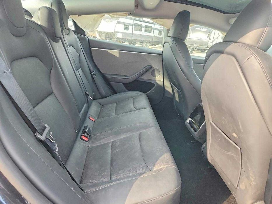 Tesla Model 3 2025