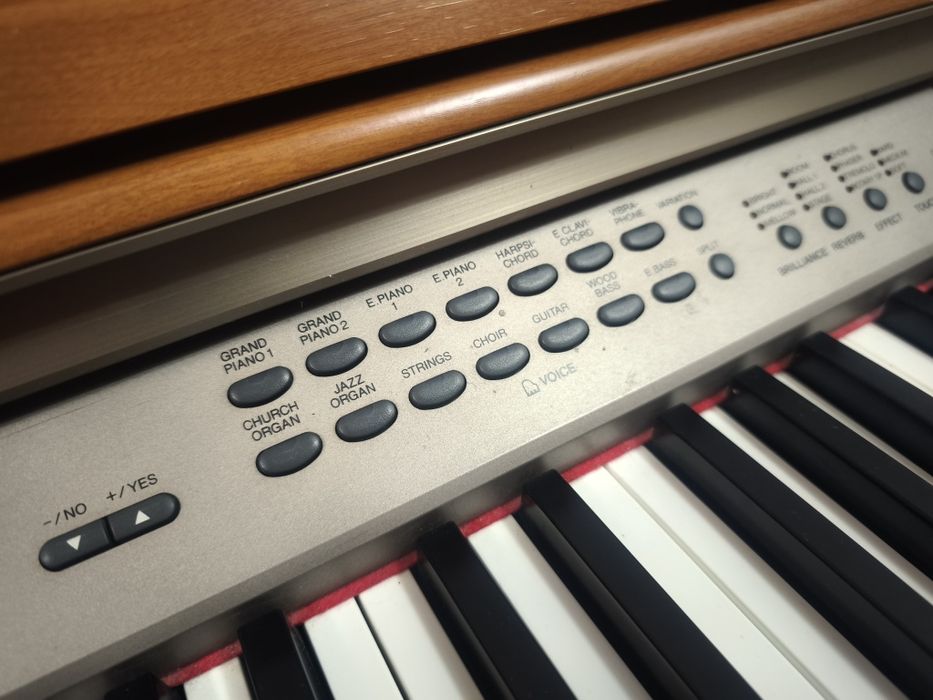 Pianino USB cyfrowe Yamaha clavinova CLP-240 epiano.pl