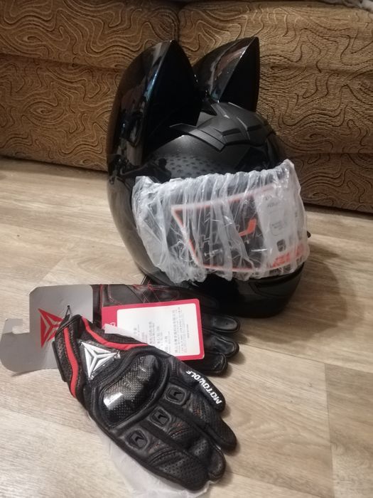 Мото кото шлем новый ,шлем с ушками