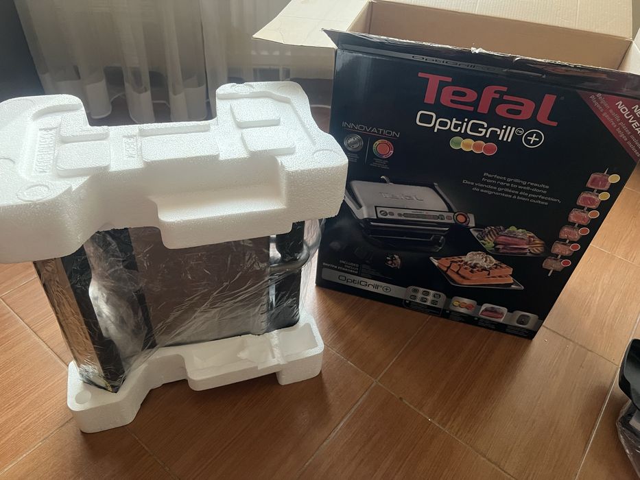 Продам optigrill Tefal+ сьемные пластины для вафель GC716D12