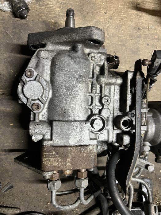 ТНВД Топливный насос VW Passat B3 B4,T4 Golf 3 1.6 1.9TD Пассат Т4