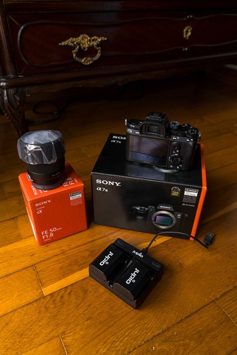Sony A 7 III - como nova - garantia de 3 anos