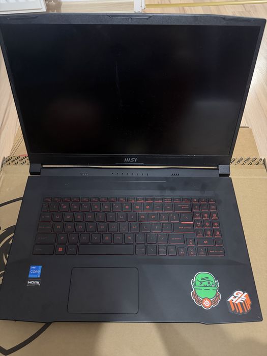 Laptop MSI katana gf76 11ud