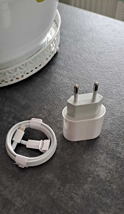 Ładowarka sieciowa do iPhone 20W + przewód kabel 1m
