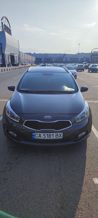 Продам KIA CEED 2014