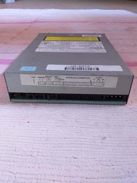 SONY CD-ROM Reader/Drive434772900976404482