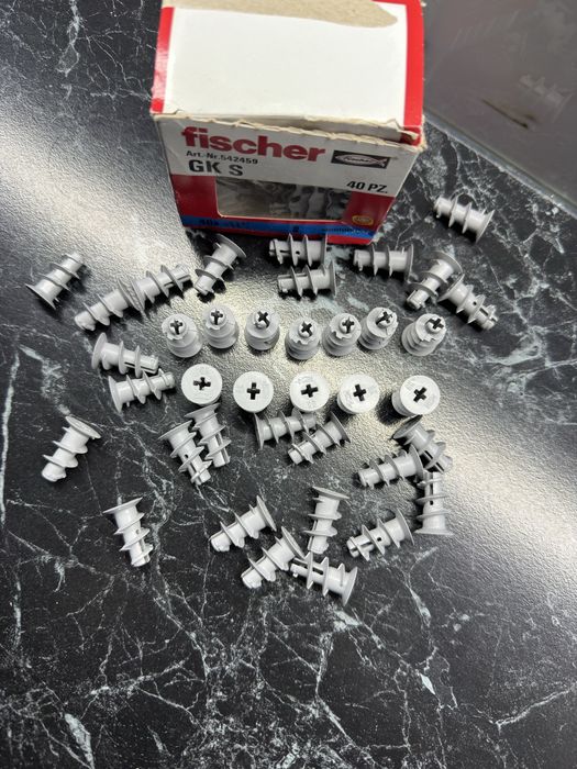 Kołki Driva do plyt gispowych (Fischer GK S) [38 szt.]