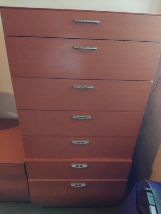 Camiseiro em perfeitas condições