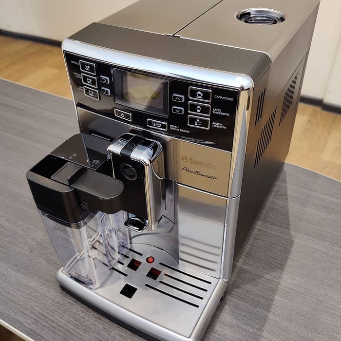 Кофемашина Saeco PicoBaristo