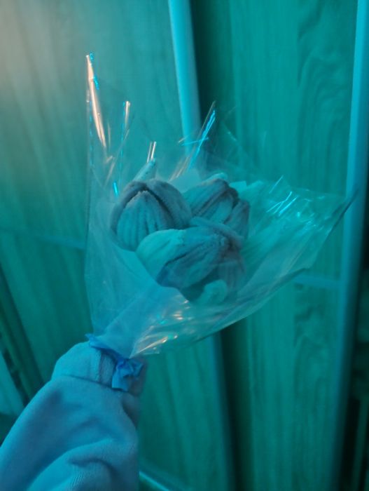 Букет з 3 пухнастих тюльпанів