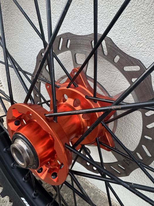 Roda 21 KTM SmPro Platinum