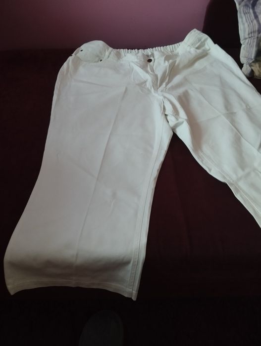 Spodnie białe 92 cm dlugosci