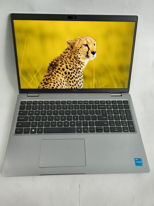 Dell Precision 3580 15.6" FHD/ I5-1340P/ 8GB DDR5/ 256Gb