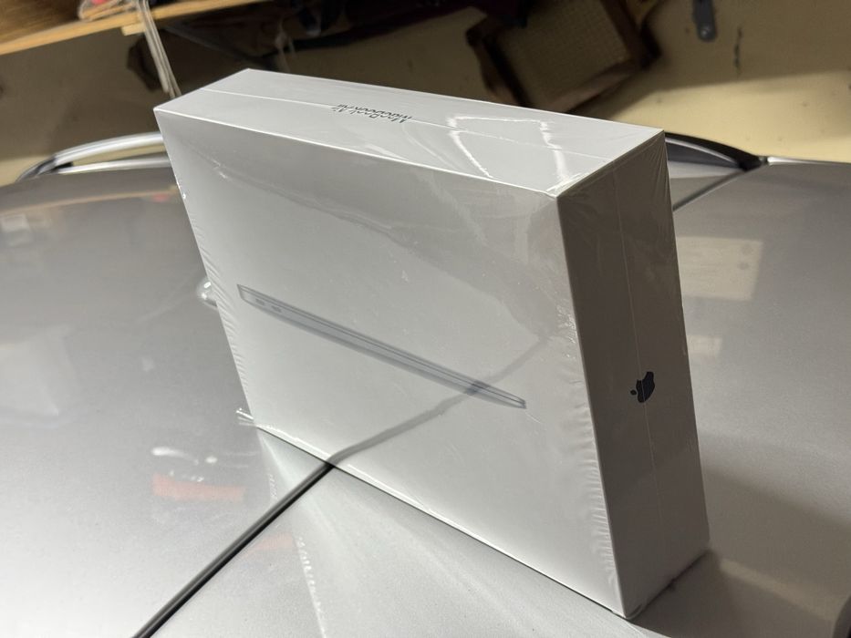 Caixa Macbook Air 13 M1