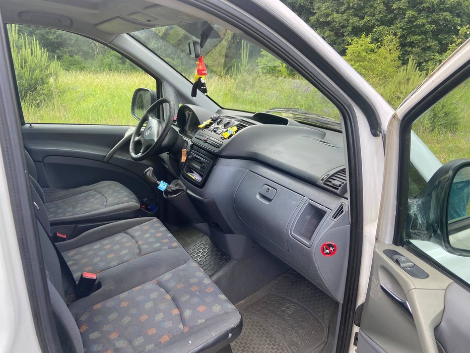 2004 Mercedes-Benz Viano
