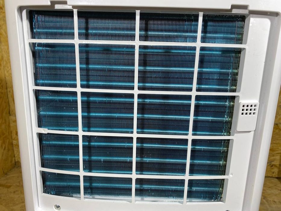 Осушувач повітря KLARSTEIN з Німеччини / Осушитель воздуха из Германии