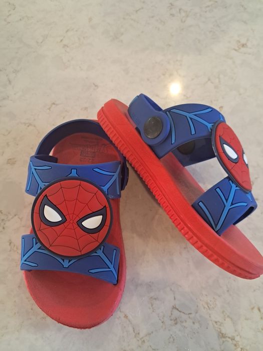 Sandálias Spiderman