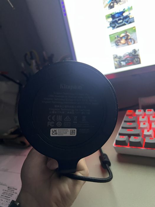 HyperX QuadCast456140970158336003