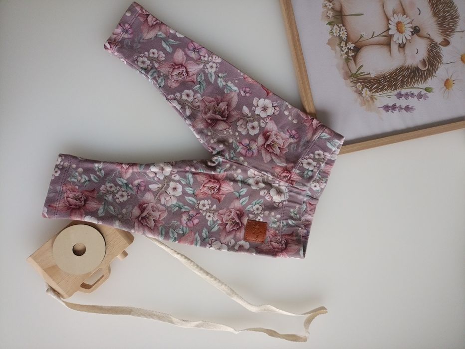 Legginsy kwieciste 74-80 bawełniane