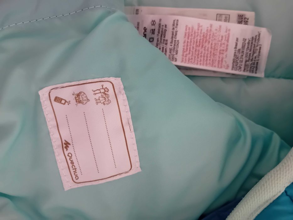 Colete acolchoado azul Quechua (Decathlon) – 14 anos