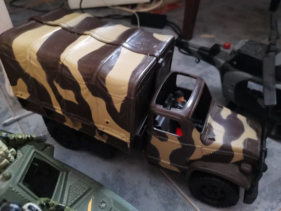 Brinquedos guerra grande porte