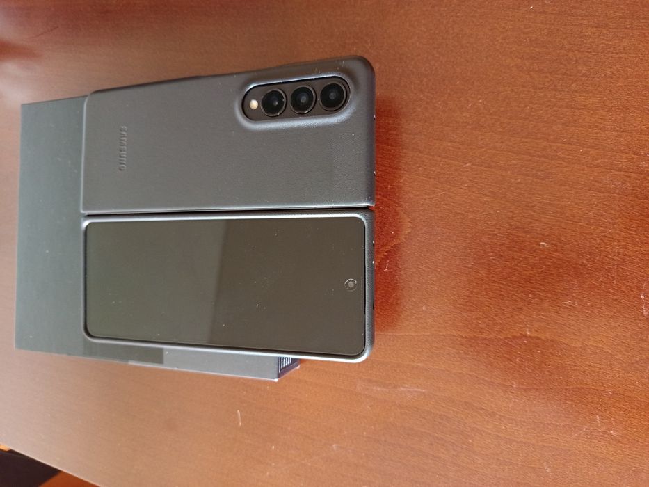 Samsung galaxy z fold 4