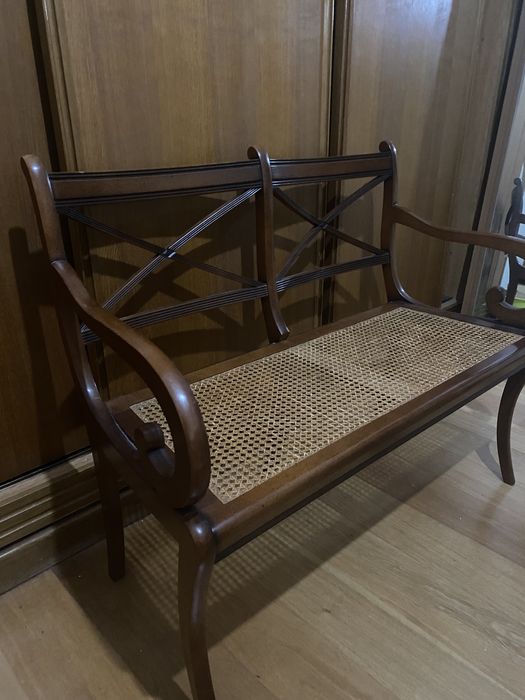 Banco decoratico em madeira