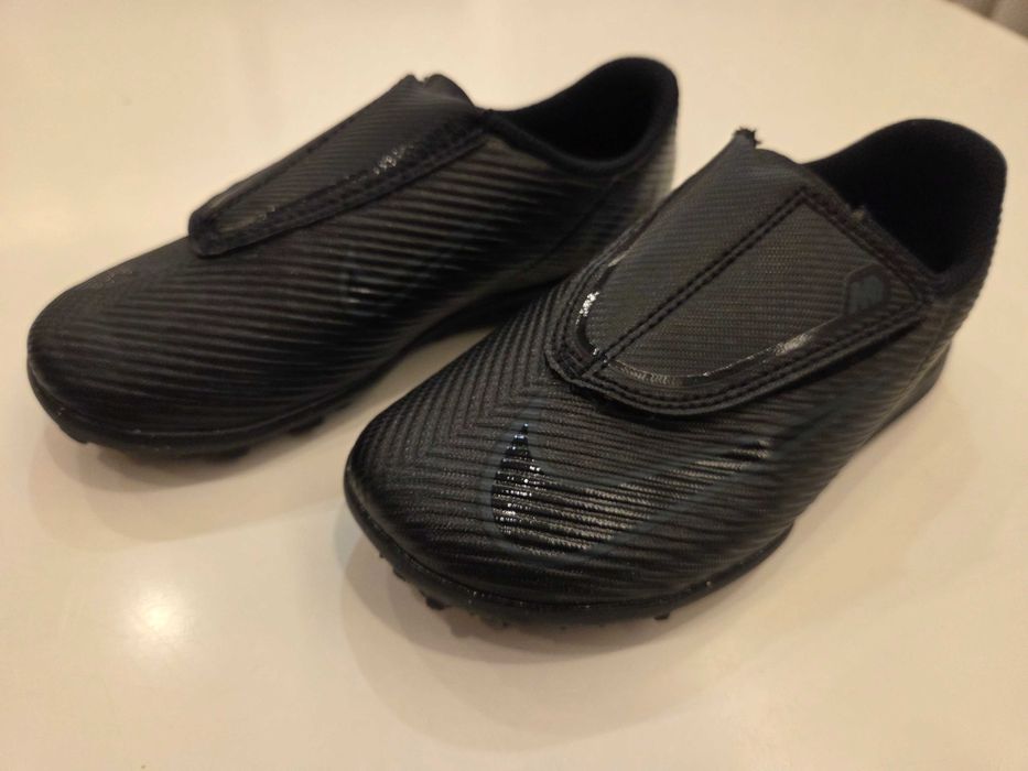 Chuteiras Nike Mercurial Vapor 16 Club TF Criança – Tam. 28,5