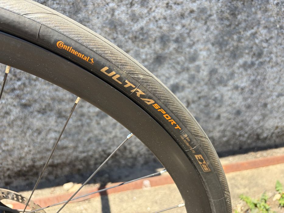 bicicleta de estrada Cube Attain Race C62