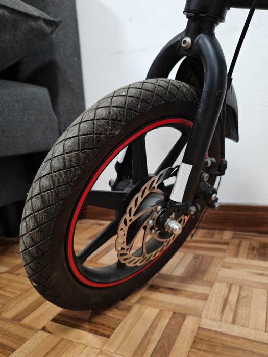 Bicicleta Eléctrica DYU D3F (para peças / precisa de bateria)
