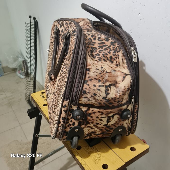 Mala de viagem com rodinhas