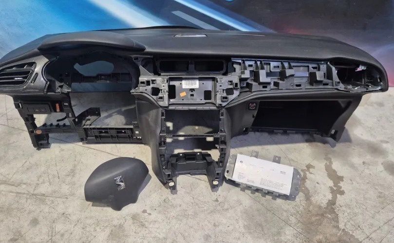 Tablier com airbag Citroen DS3