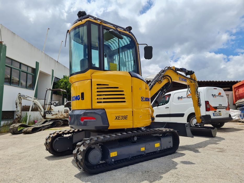 Mini Escavadora
XCMG XE35E