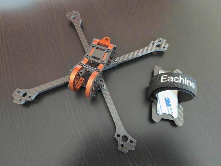 Rama drona FPV Eachine Tyro