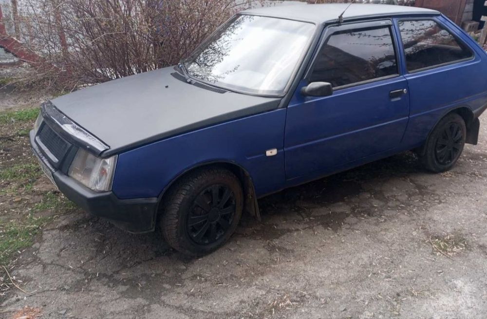Продам ЗАЗ 1102  . Таврия
