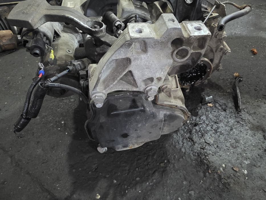 Skrzynia biegów MDZ Leon II Octavia Touran Caddy 1.6 tdi