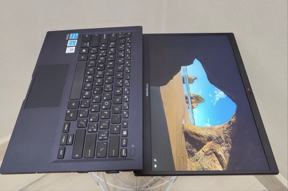 ASU’s ExpertBook i3-1115G4 • 8Gb • 256 gb NVMe  Model b1400C 30шт.