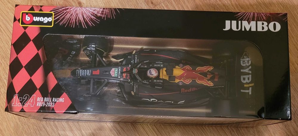Bburago bolid F1, Red Bull Racing RB19, Max Verstappen, skala 1:24