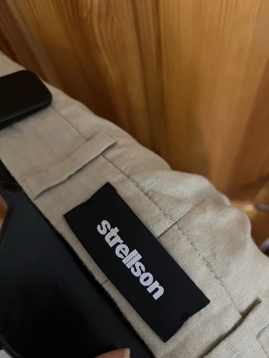 Лляні світлі чоловічі брюки strellson