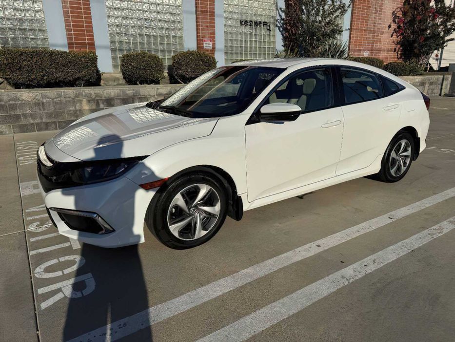 Honda Civic LX      2019