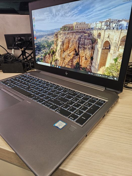 Игровой HP Zbook 15 G5 i7-8850H/16Gb/512 m.2 nvme/Nvidia P2000 4Gb/15.6" IPS
