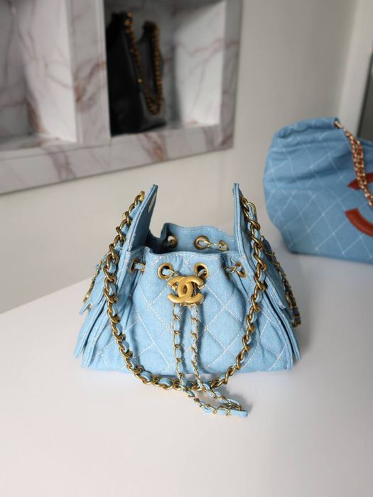 Жіноча сумка з натуральної замші Chanel Шанель