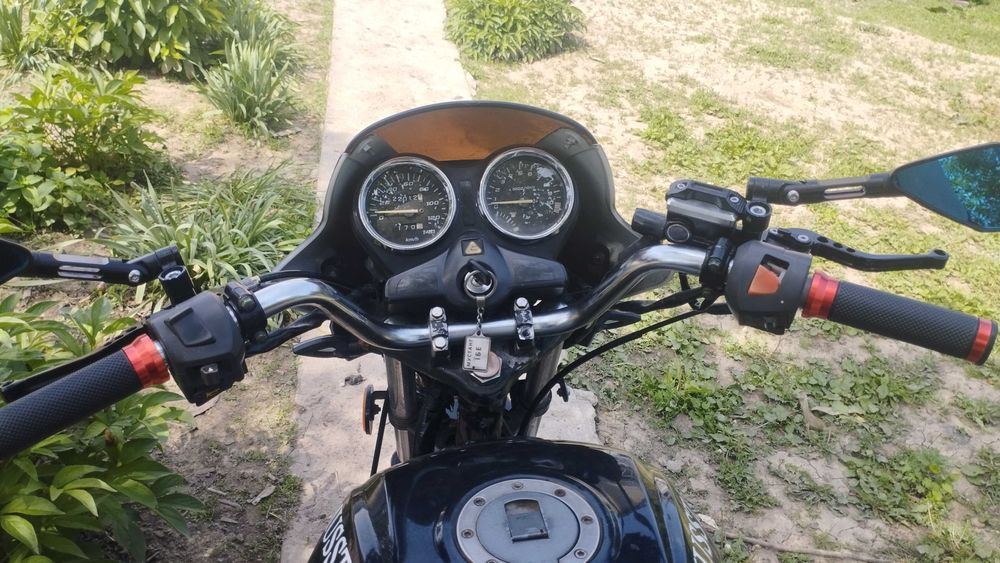 Продам мотоцикл  Мустанг 150 мт-6 присутній Торг