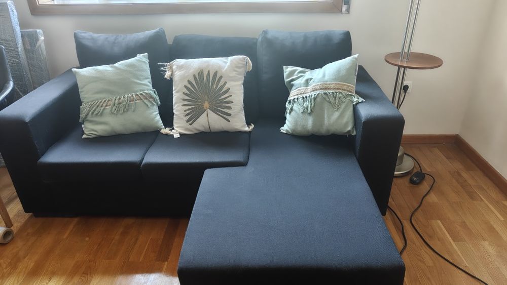 Sofá de 3 lugares com chaise longue – bom estado